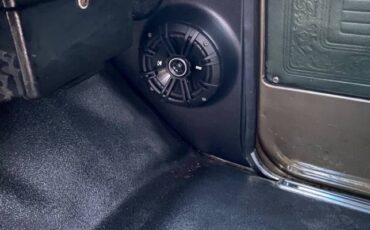 Chevrolet-c10-custom-1970-20