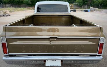 Chevrolet-c10-custom-1970-3