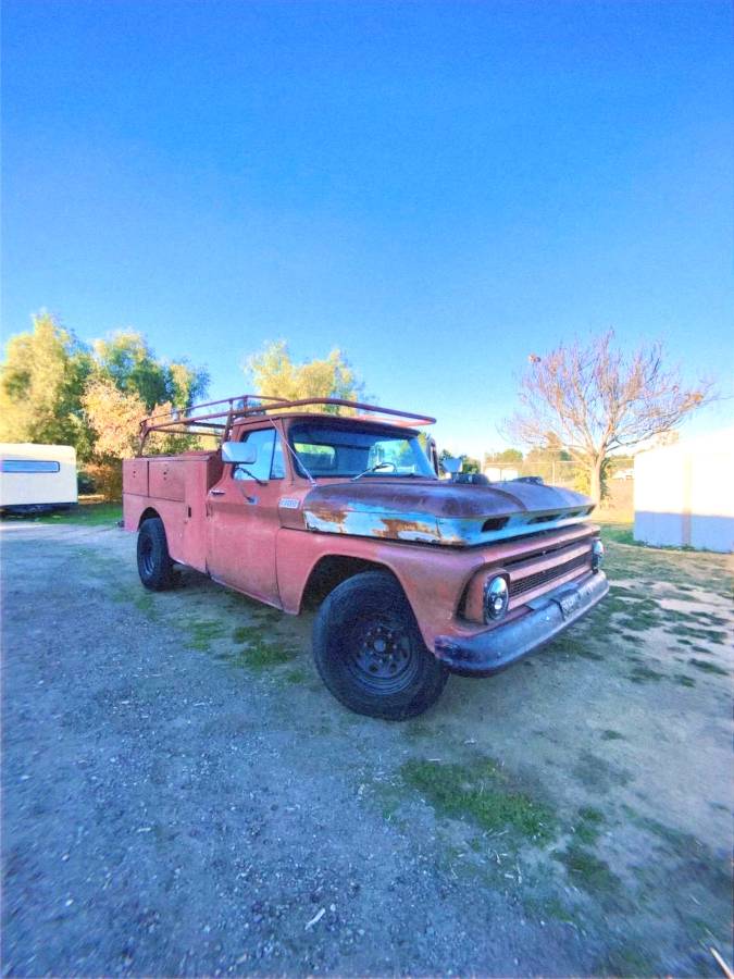 Chevrolet-c10-diesel-1965-red