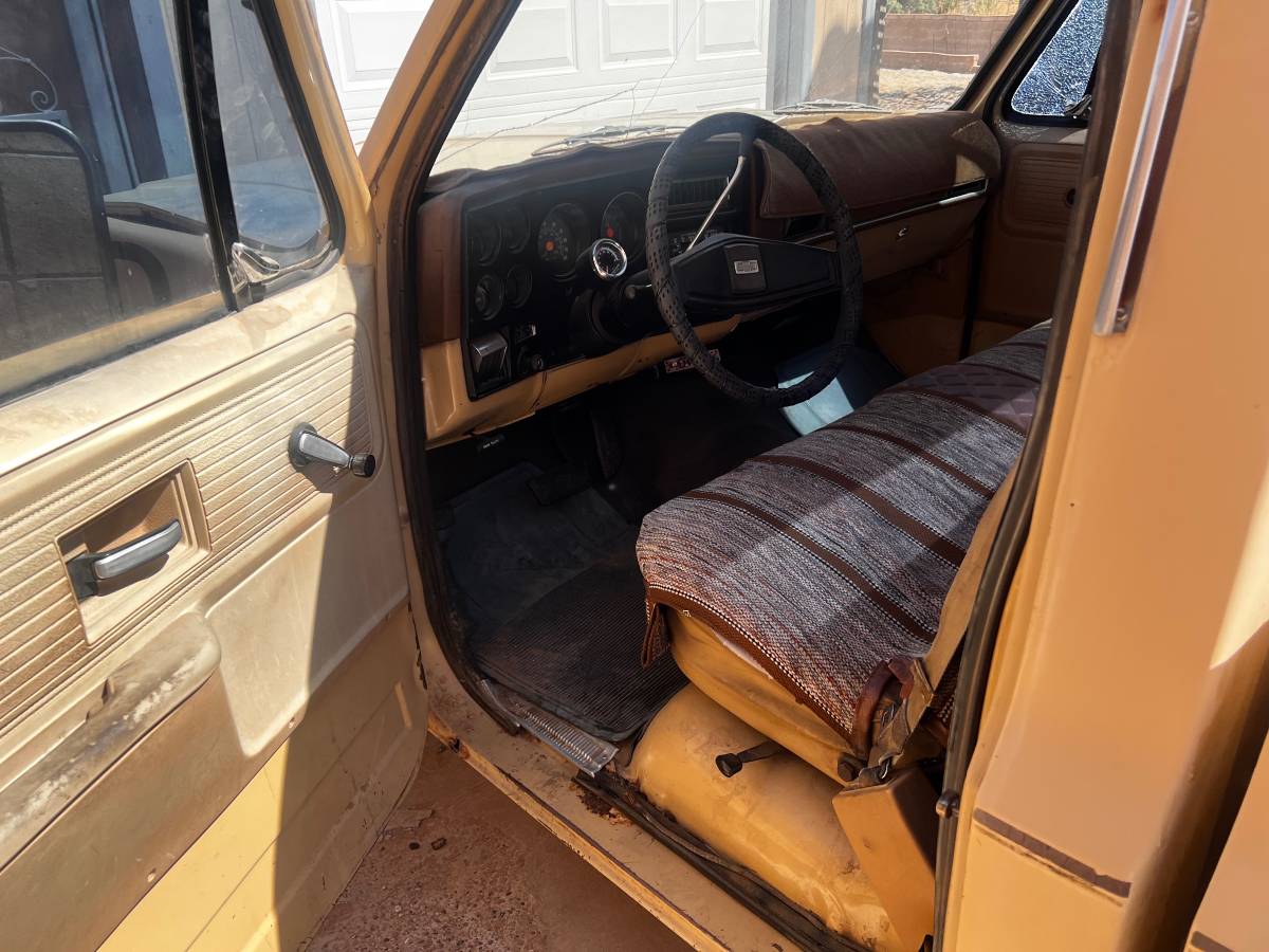 Chevrolet-c10-longbed-1977-5
