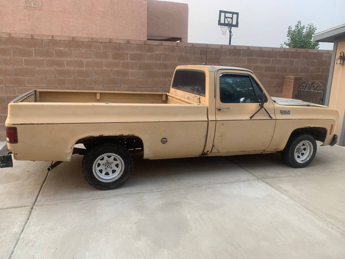 Chevrolet-c10-longbed-1977