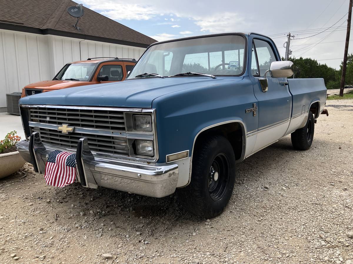 Chevrolet-c10-longbed-1984-5