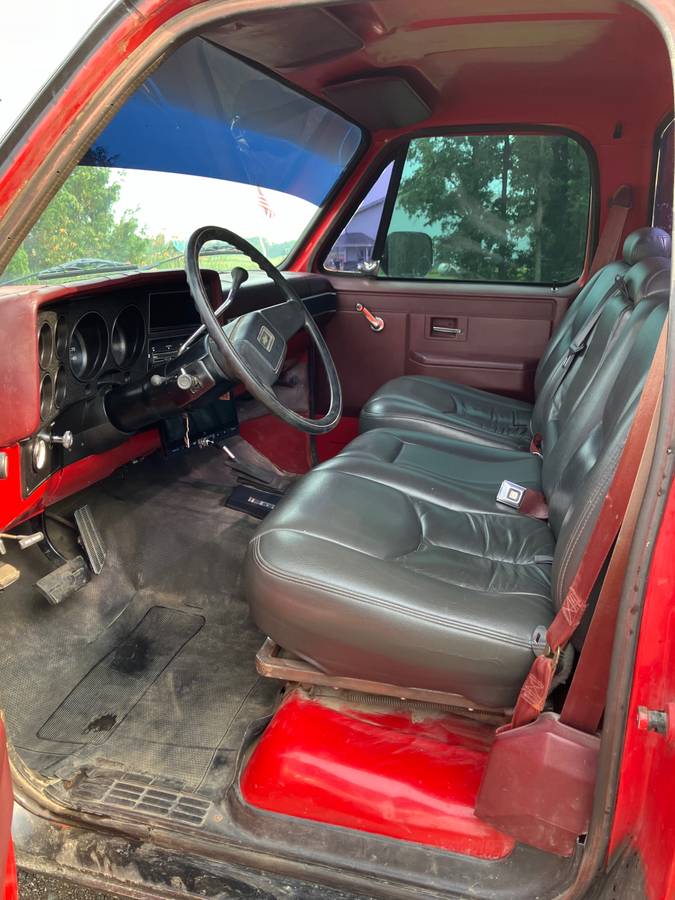Chevrolet-c10-longbed-1986-red-3