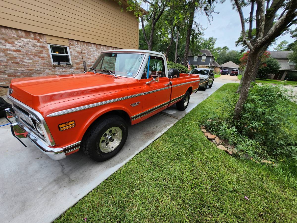Chevrolet-c10-lwb-pickup-1970-orange-2