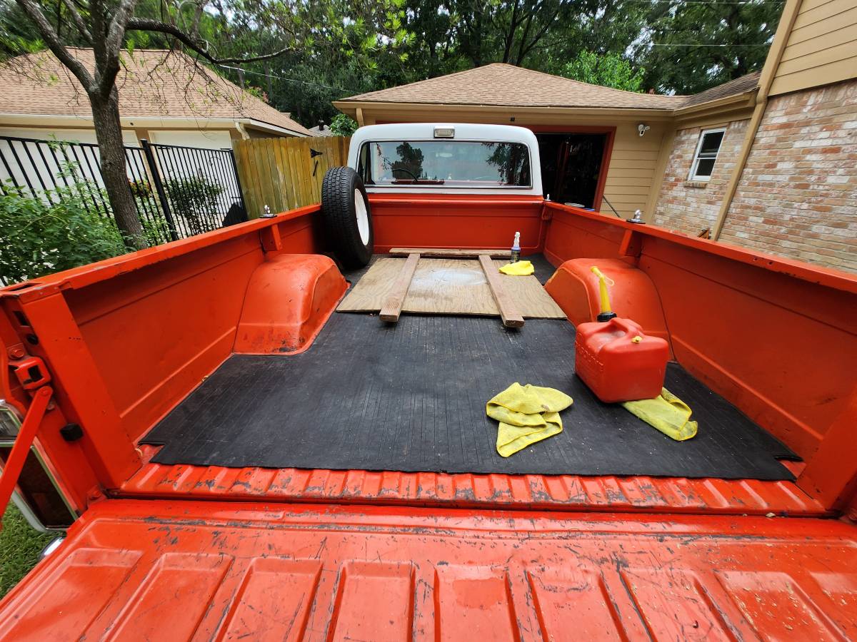 Chevrolet-c10-lwb-pickup-1970-orange-8