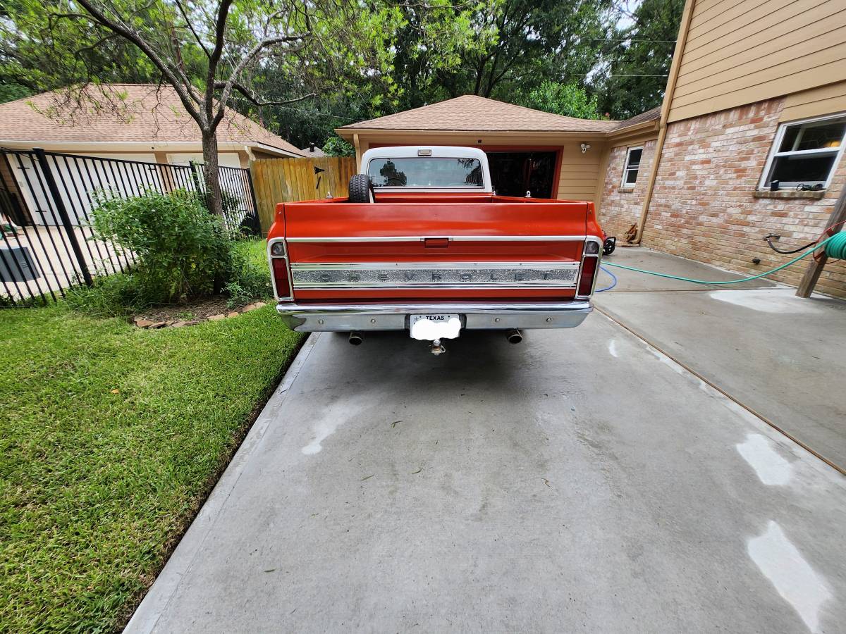 Chevrolet-c10-lwb-pickup-1970-orange-9