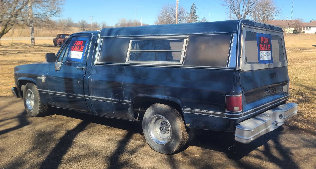 Chevrolet-c10-lwb-pickup-scottsdale-1986-blue-3