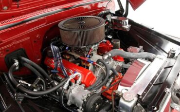 Chevrolet-c10-pickup-1965-red-10