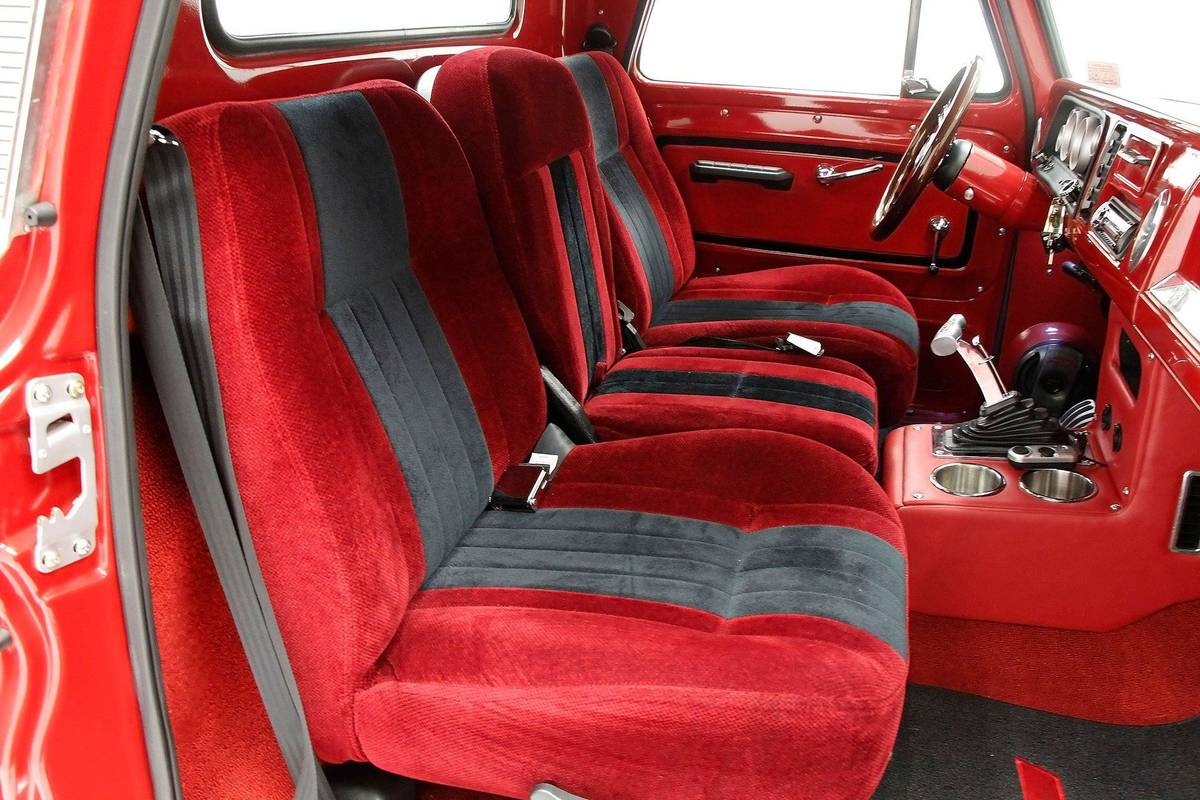 Chevrolet-c10-pickup-1965-red-13