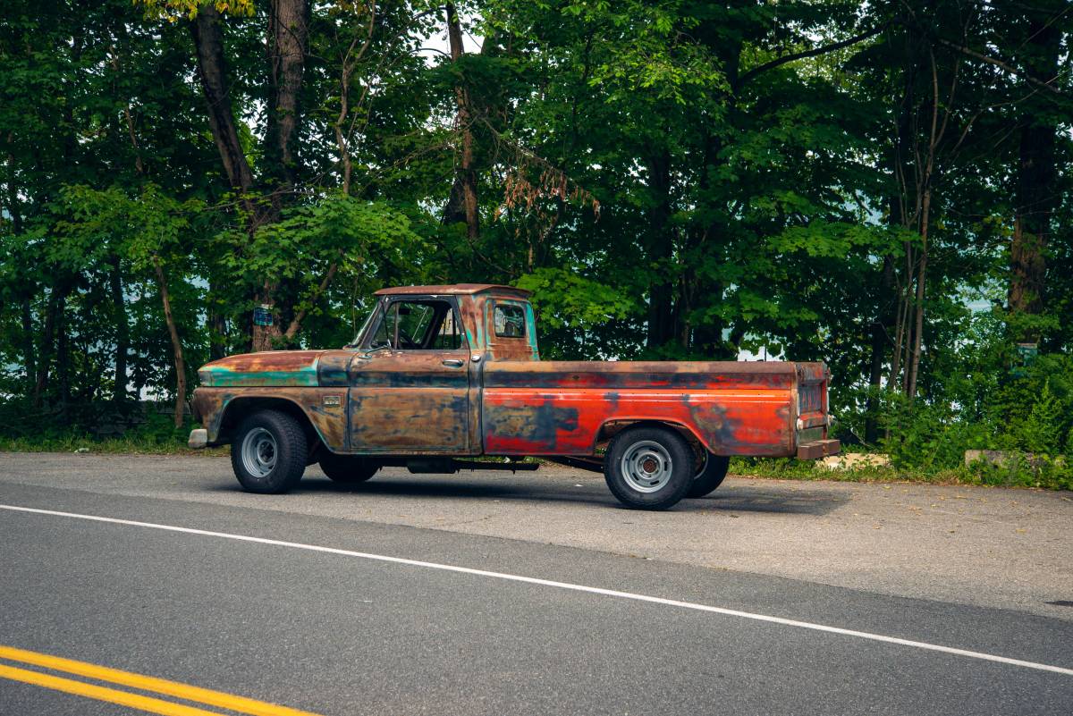 Chevrolet-c10-pickup-1966-3