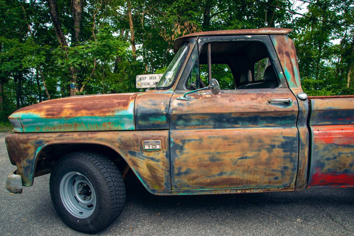 Chevrolet-c10-pickup-1966-7
