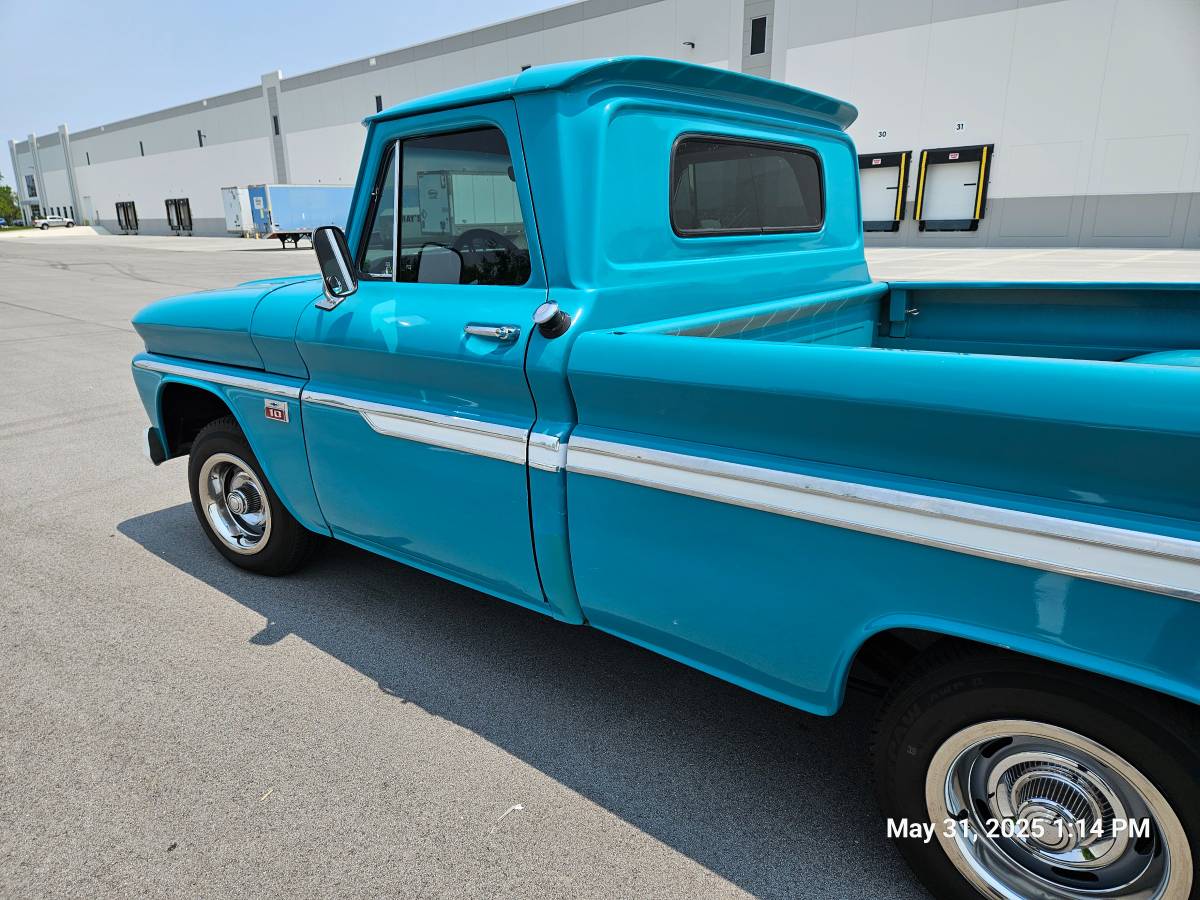 Chevrolet-c10-pickup-1966-blue-3
