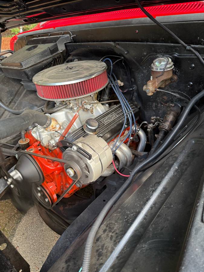 Chevrolet-c10-pickup-1966-red-3