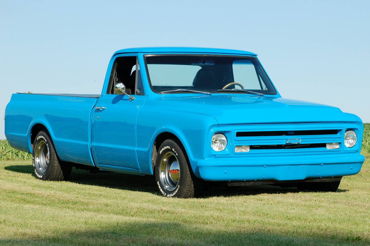 Chevrolet-c10-pickup-1967-blue-12