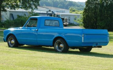 Chevrolet-c10-pickup-1967-blue-6