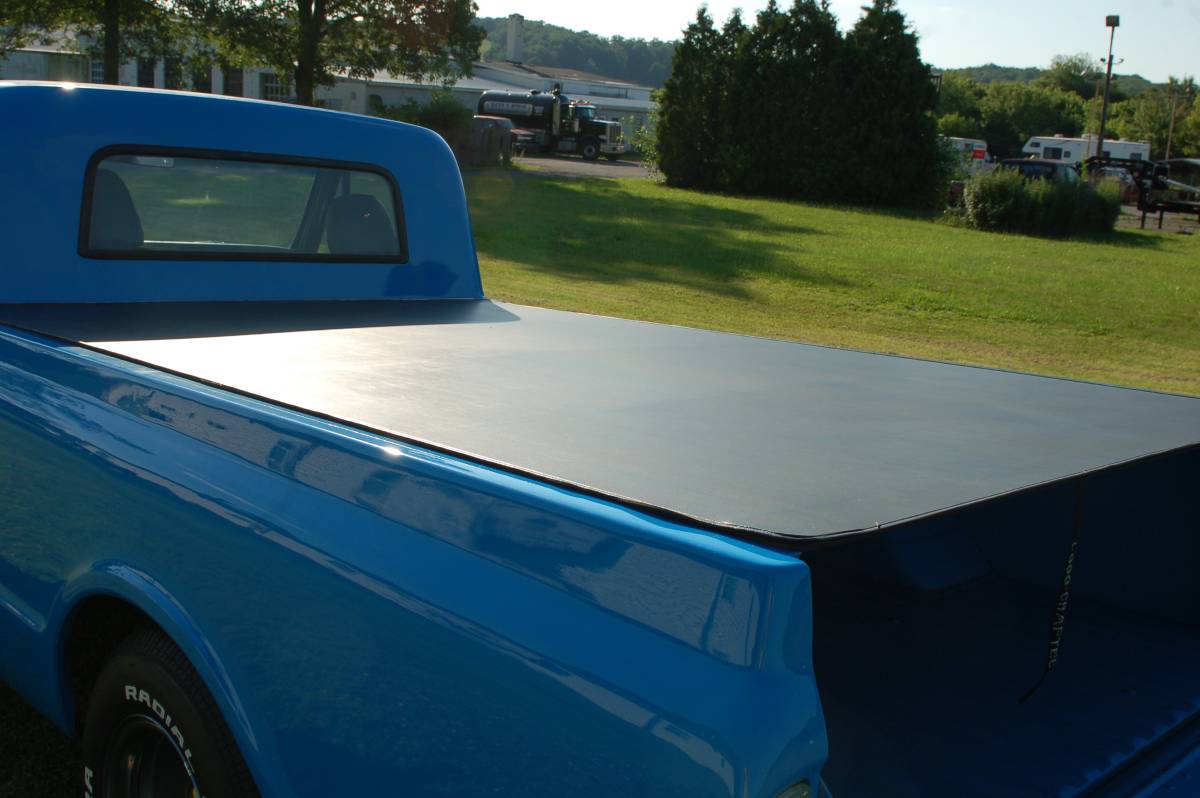 Chevrolet-c10-pickup-1967-blue-8