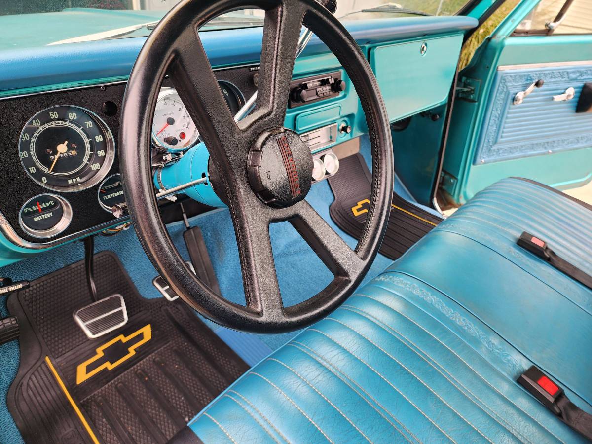 Chevrolet-c10-pickup-1970-blue-11