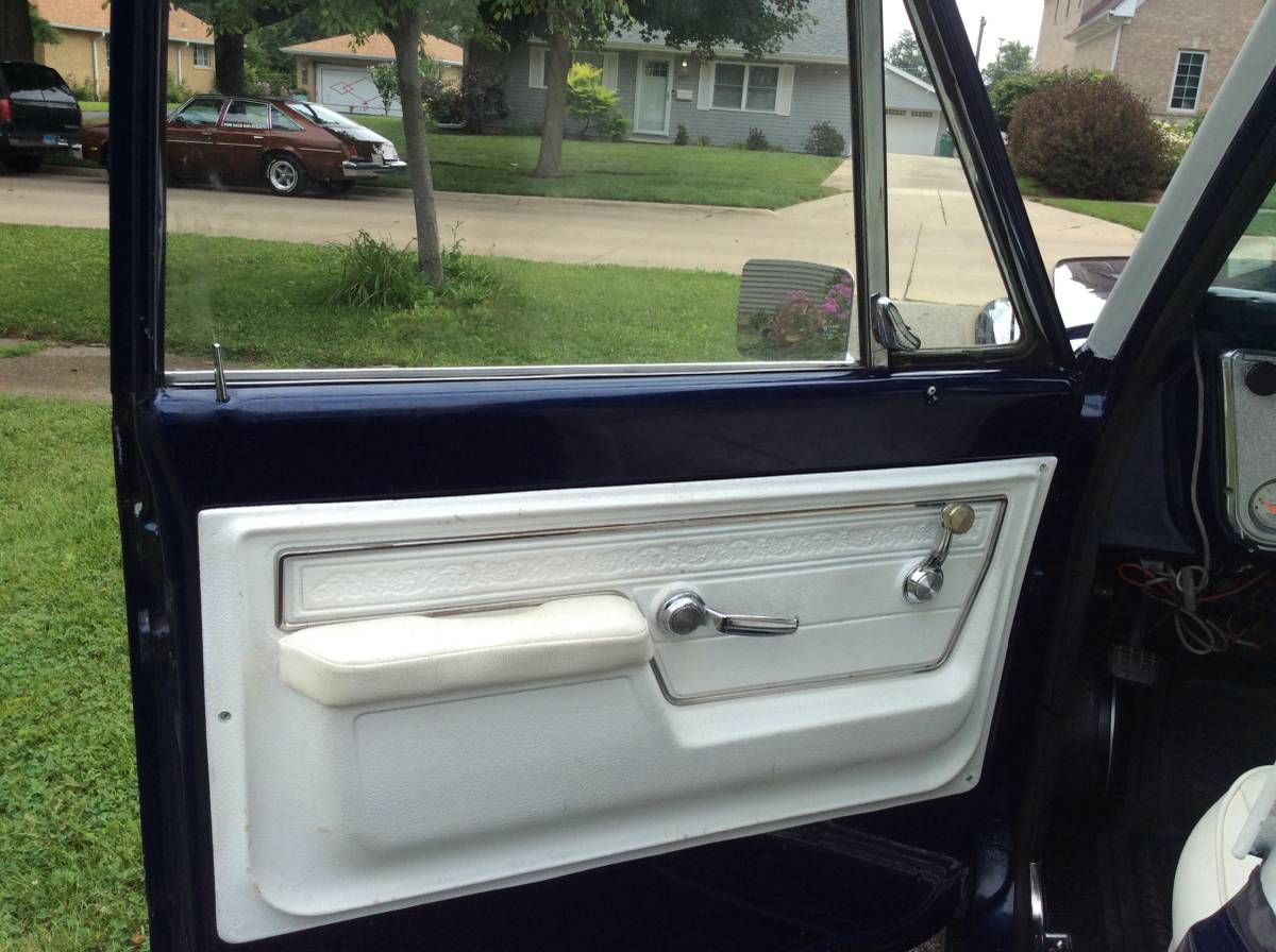 Chevrolet-c10-pickup-1972-blue-7