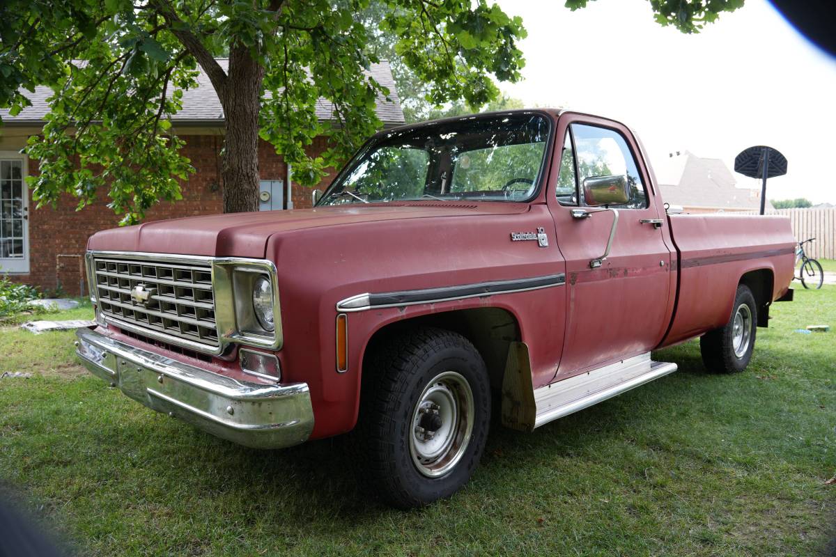 Chevrolet-c10-pickup-1976