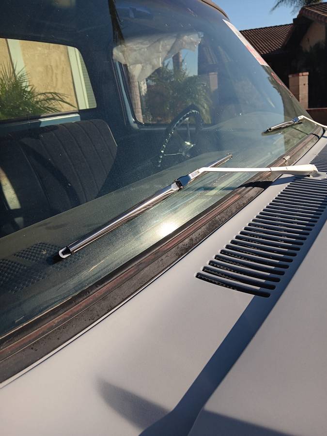 Chevrolet-c10-pickup-1984-grey-10