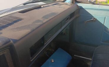 Chevrolet-c10-pickup-1984-grey-14