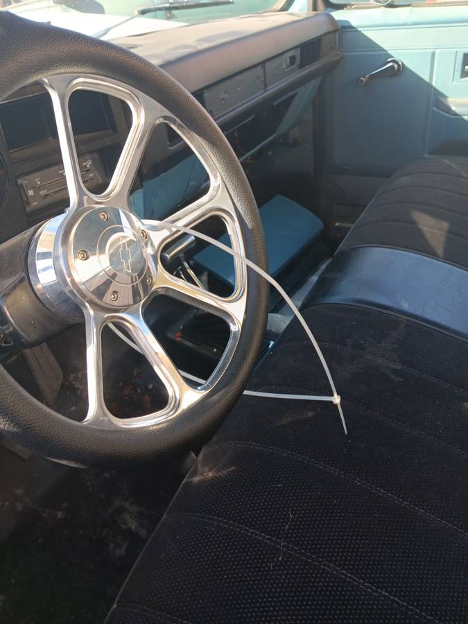 Chevrolet-c10-pickup-1984-grey-15