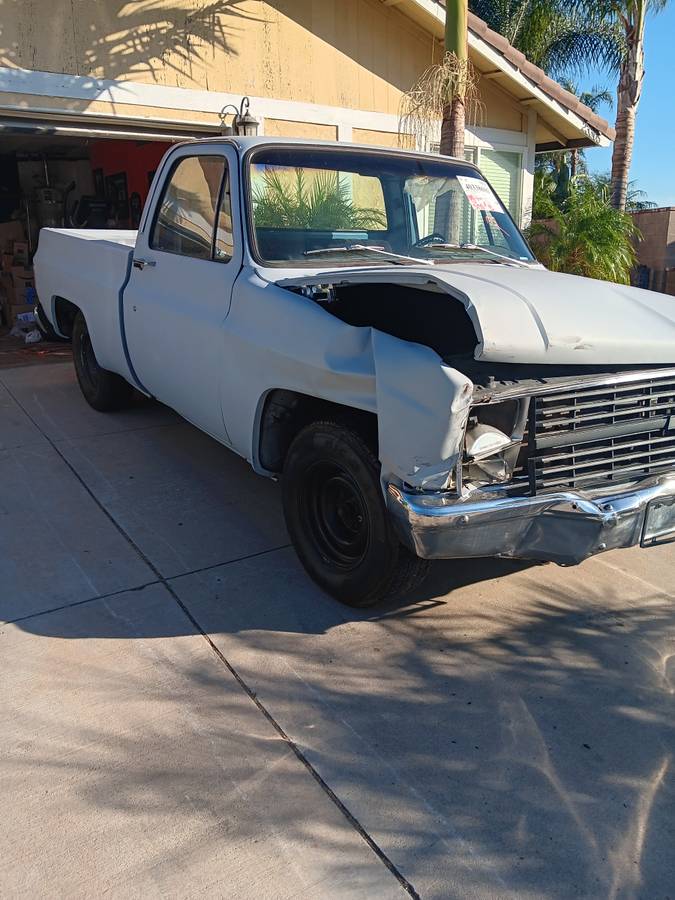 Chevrolet-c10-pickup-1984-grey-17