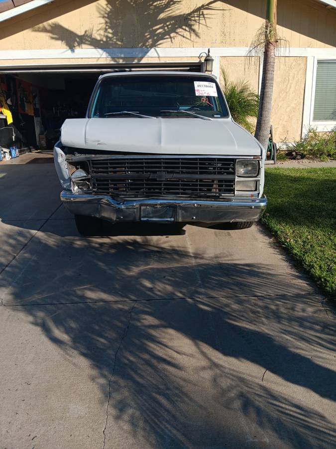 Chevrolet-c10-pickup-1984-grey-6