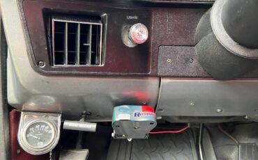 Chevrolet-c10-pickup-1986-custom-12