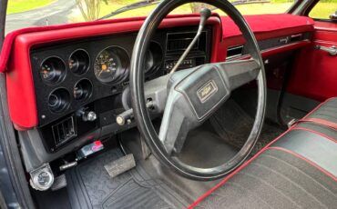 Chevrolet-c10-pickup-1986-custom-7