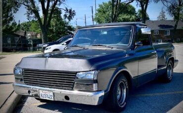 Chevrolet-c10-short-and-stepside-1970-grey-1