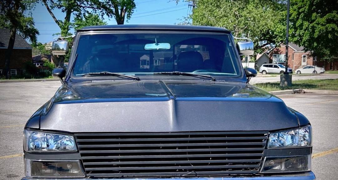 Chevrolet-c10-short-and-stepside-1970-grey-3