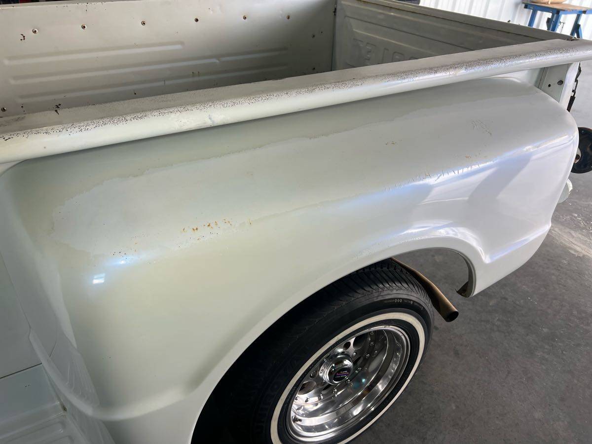 Chevrolet-c10-short-bed-1967-white-6
