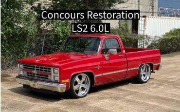 Chevrolet-c10-short-bed-1985-red