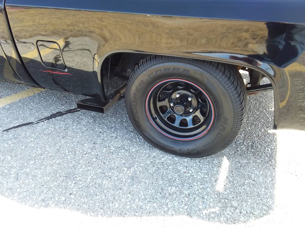 Chevrolet-c10-silverado-1986-black-12