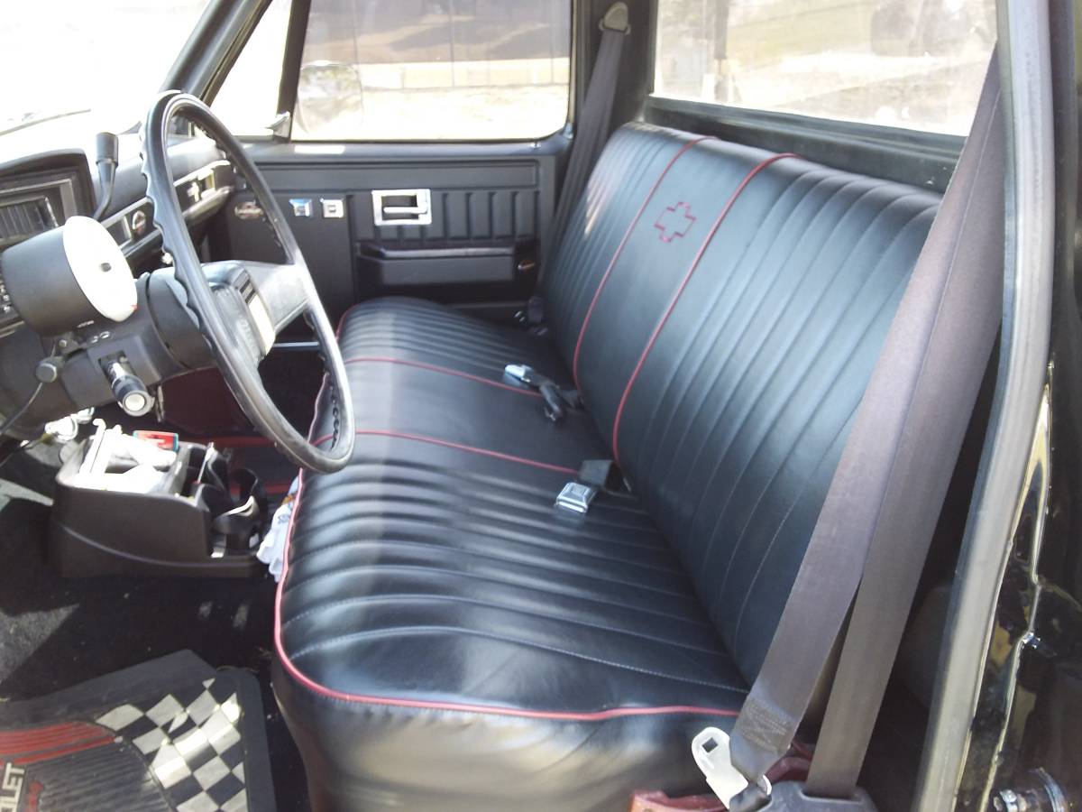 Chevrolet-c10-silverado-1986-black-5