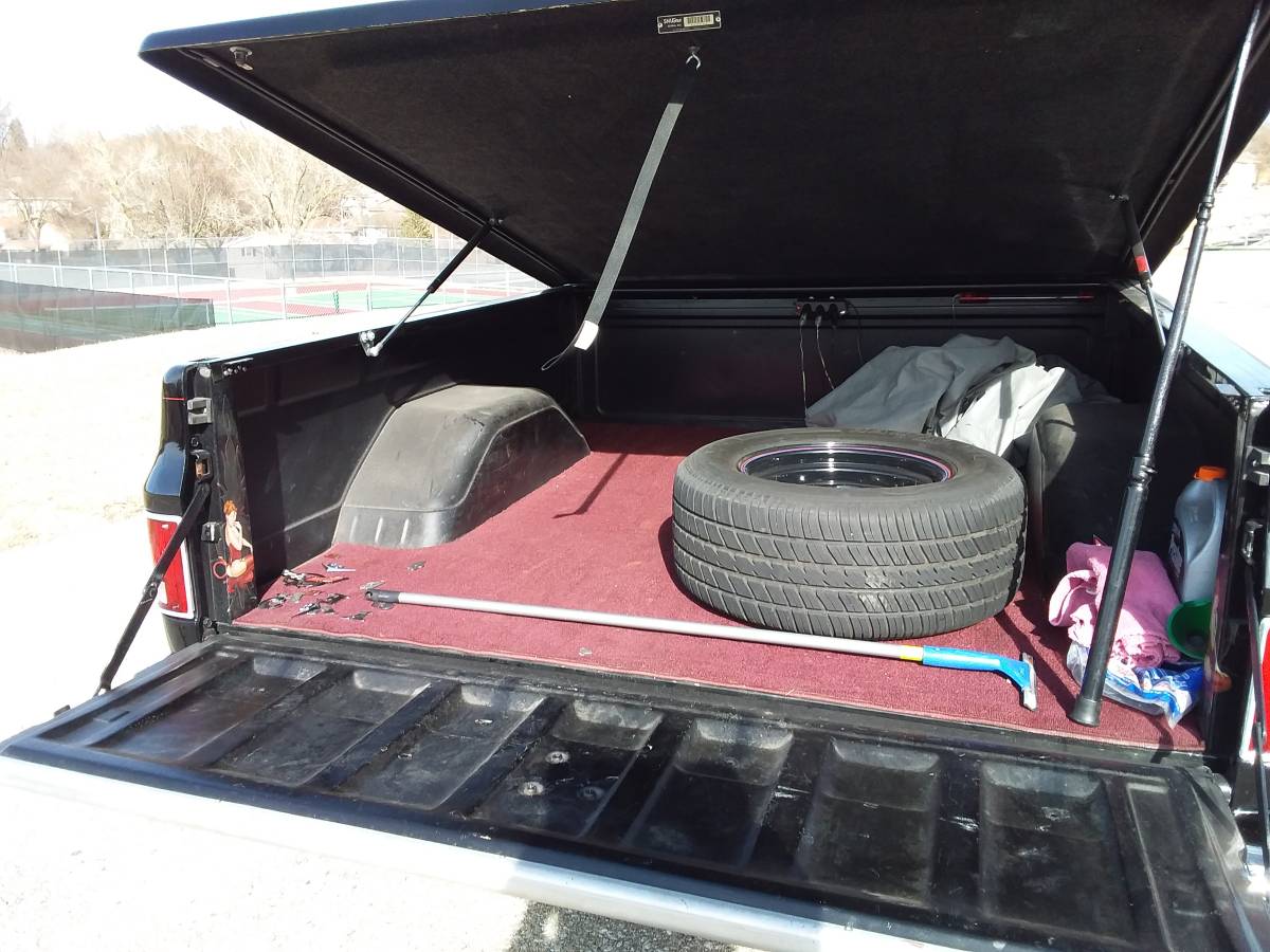 Chevrolet-c10-silverado-1986-black-6