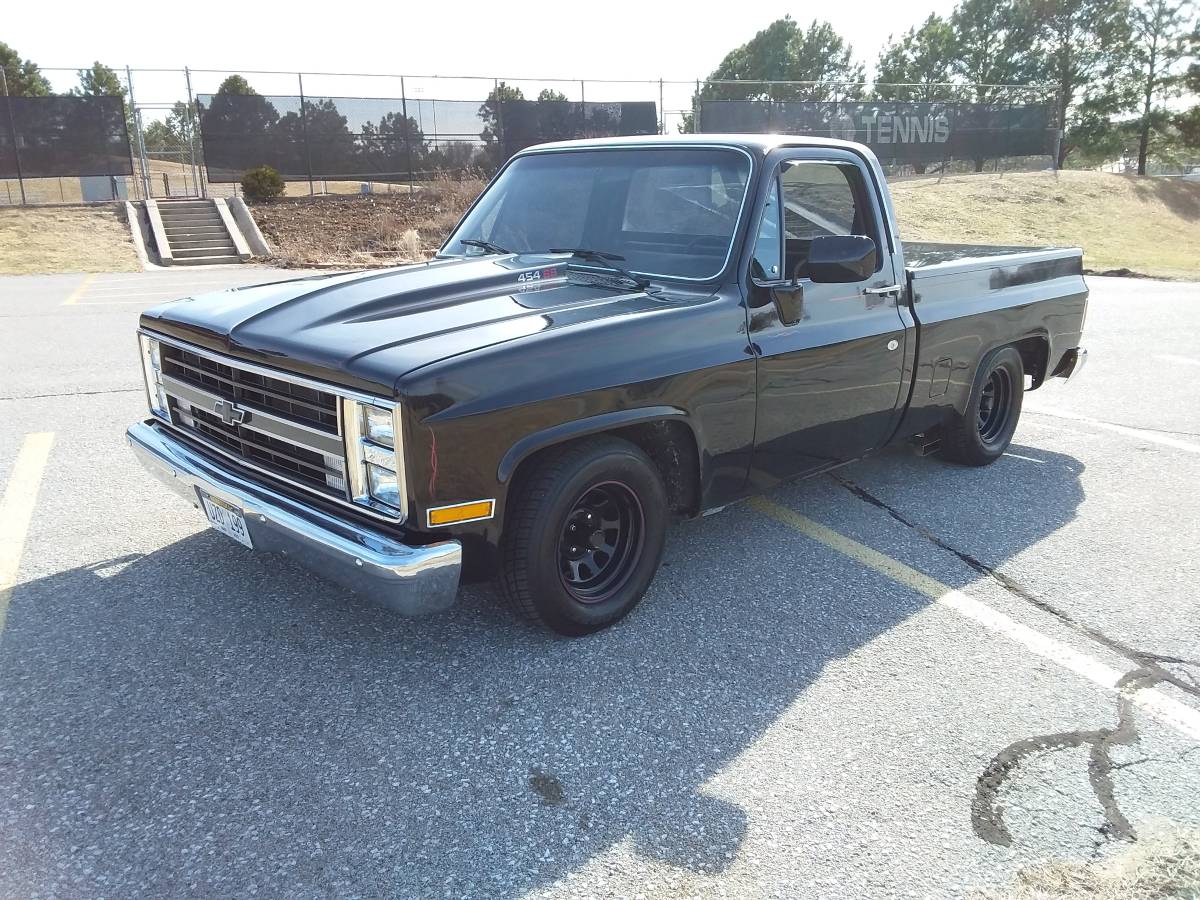 Chevrolet-c10-silverado-1986-black-9