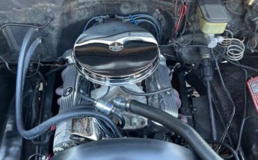 Chevrolet-c10-stepside-1981-custom-12