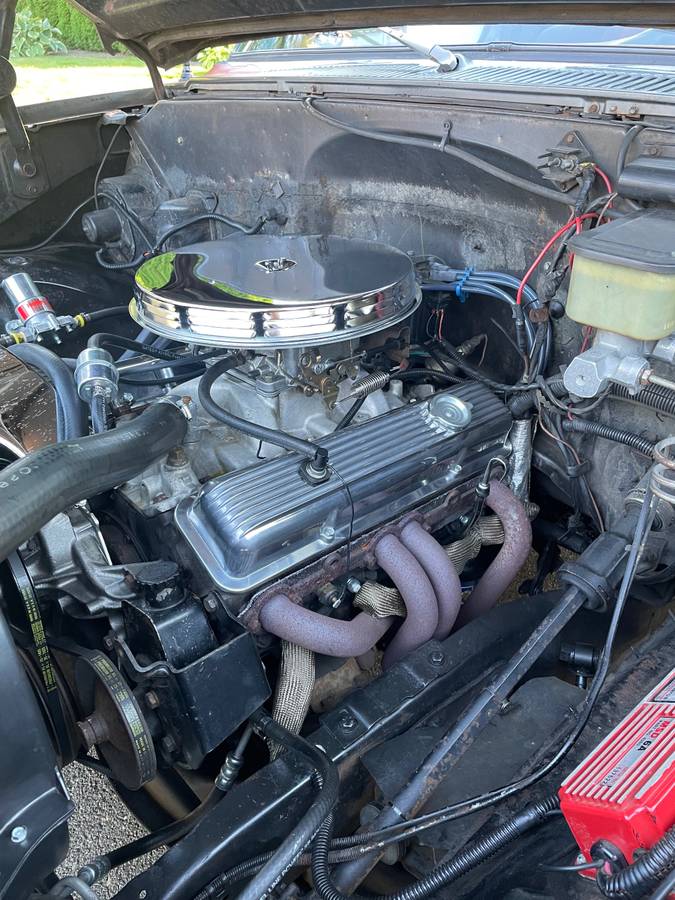 Chevrolet-c10-stepside-1981-custom-14
