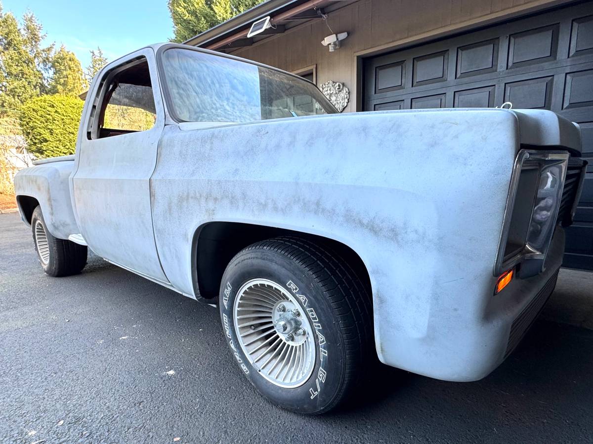 Chevrolet-c10-stepside-electric-1973-grey-10
