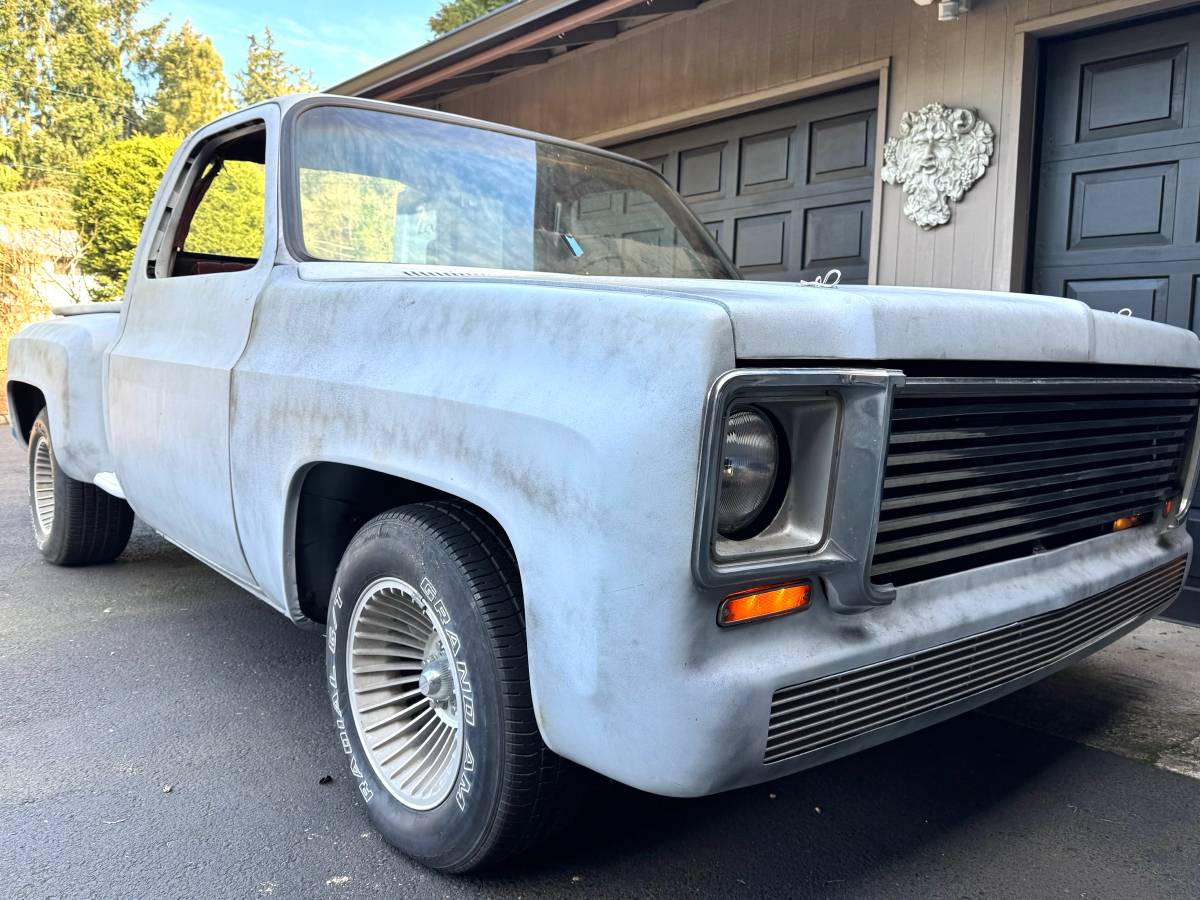 Chevrolet-c10-stepside-electric-1973-grey-13