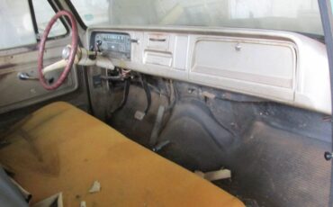 Chevrolet-c10-stepside-pickup-1964-4