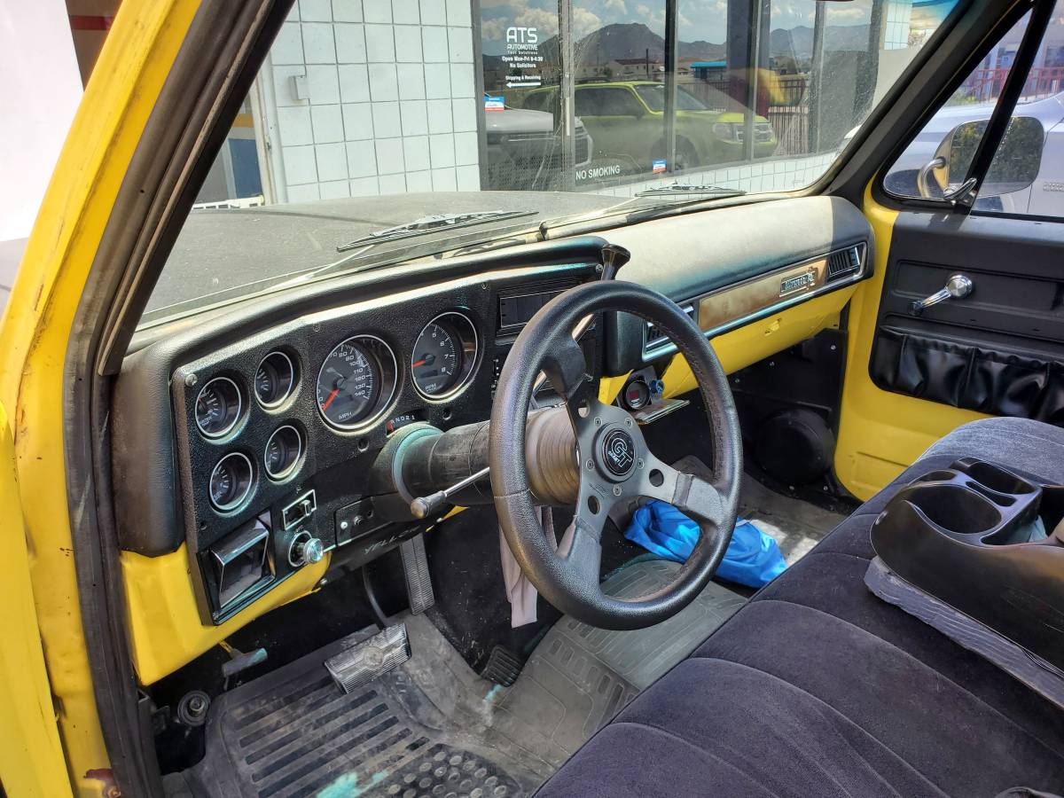 Chevrolet-c10-swb-1975-6