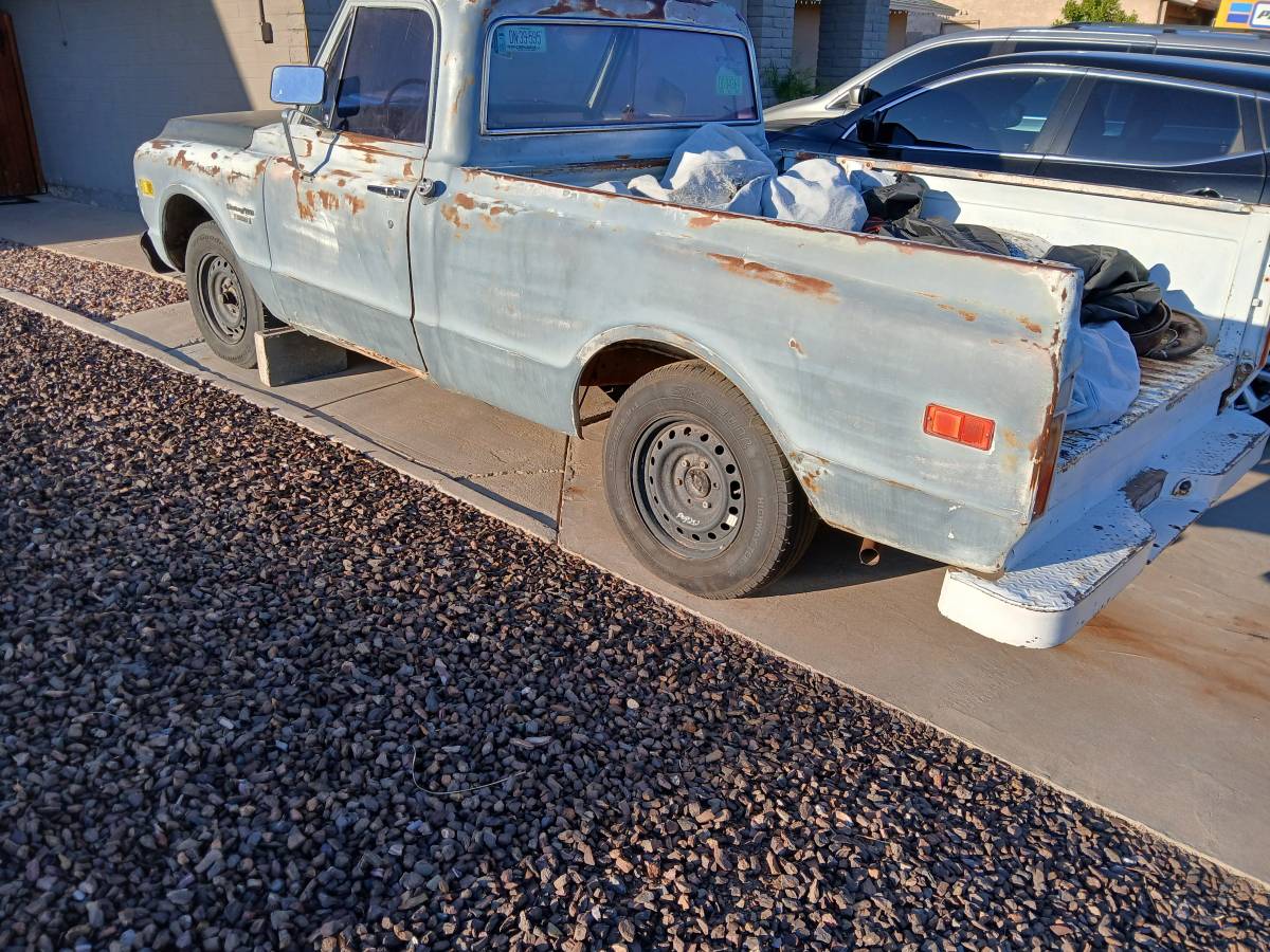 Chevrolet-c10-swb-pickup-1970-3