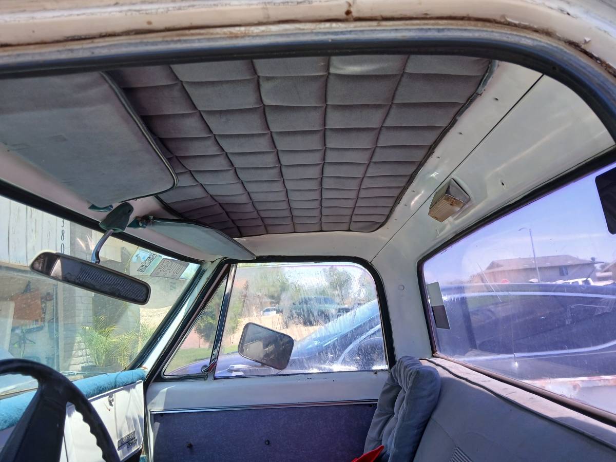 Chevrolet-c10-swb-pickup-1970-9