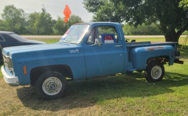 Chevrolet-c10-swb-stepside-1977-blue