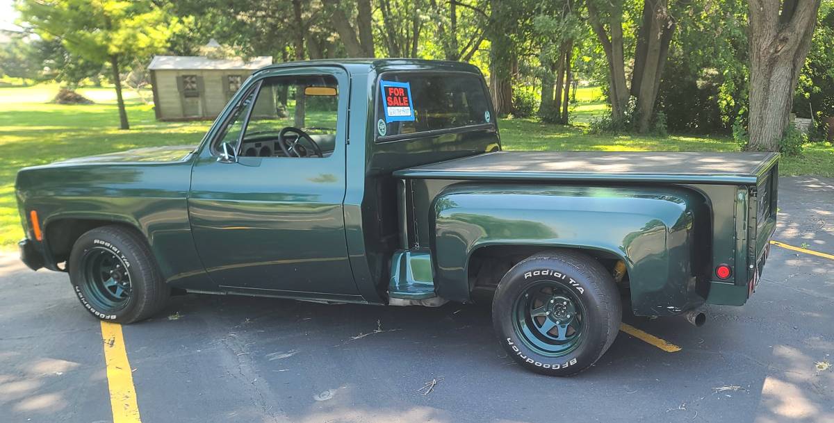 Chevrolet-c10-swb-stepside-1979-green-1