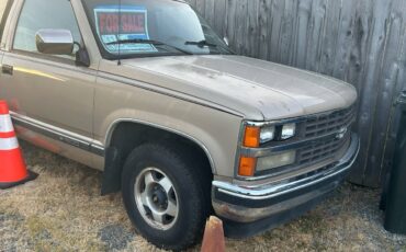 Chevrolet-c15-1989-brown-3