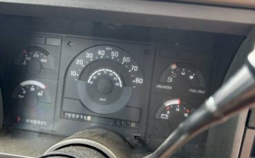 Chevrolet-c15-1989-brown-8